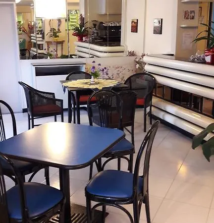 Eden Hotel 3*